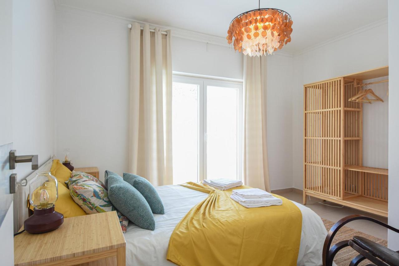Aroeira Villa With Heated Pool By Golf Course, Beach And Lisbon Exterior foto
